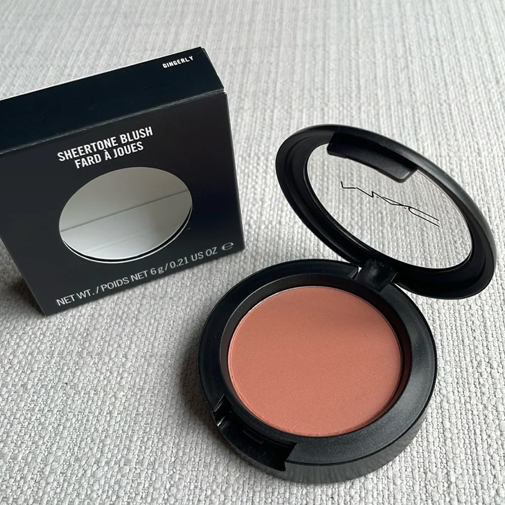 MAC Cosmetics brand new
